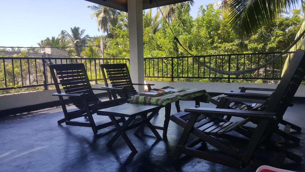 Coco Rooms Galle Esterno foto